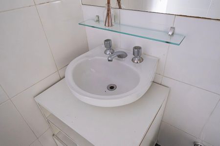 Apartamento para alugar com 197m², 3 quartos e sem vaga Apartamento para alugar com 197m², 3 quartos e sem vagaBanheiro