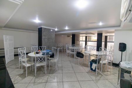 Apartamento à venda com 100m², 3 quartos e sem vagaÁrea comum