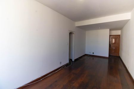 Apartamento à venda com 100m², 3 quartos e sem vagaSala