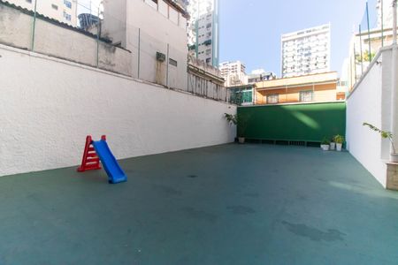 Apartamento à venda com 100m², 3 quartos e sem vagaÁrea comum