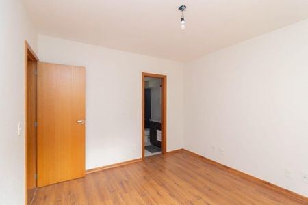 Quarto 1 de apartamento para alugar com 2 quartos, 78m² em Azenha, Porto Alegre