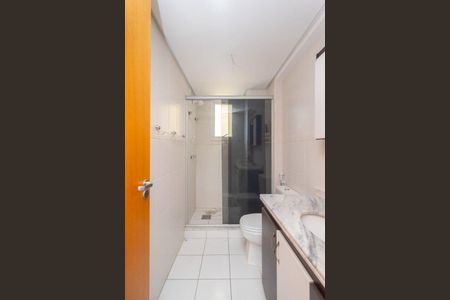 Banheiro 2 de apartamento para alugar com 2 quartos, 78m² em Azenha, Porto Alegre