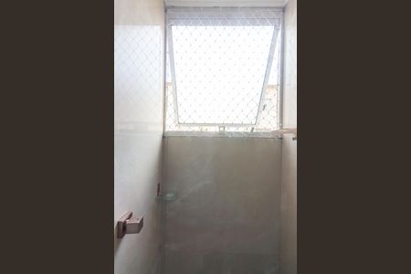 Apartamento à venda com 67m², 2 quartos e sem vaga Apartamento à venda com 67m², 2 quartos e sem vagaBanheiro