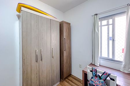 Casa à venda com 320m², 5 quartos e 6 vagasQuarto - Casa 2