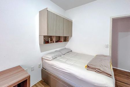 Casa à venda com 320m², 5 quartos e 6 vagasQuarto - Casa 2