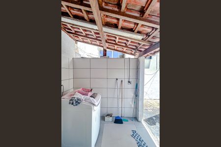 Casa à venda com 320m², 5 quartos e 6 vagasÁrea de Serviço