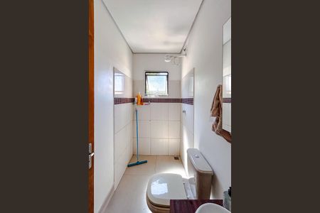 Casa à venda com 320m², 5 quartos e 6 vagasBanheiro - Casa 2