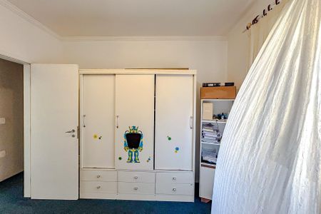 Casa à venda com 320m², 5 quartos e 6 vagasQuarto 2 - Casa 1