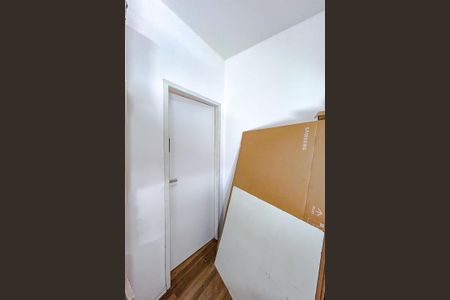 Casa à venda com 320m², 5 quartos e 6 vagasQuarto de Serviço