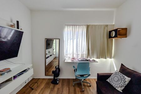 Casa à venda com 320m², 5 quartos e 6 vagasSala - Casa 2