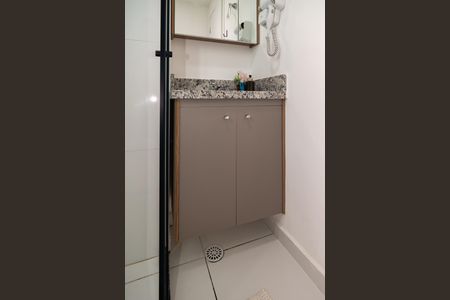 Studio para alugar com 29m², 0 quarto e sem vaga Studio para alugar com 29m², 0 quarto e sem vagaBanheiro
