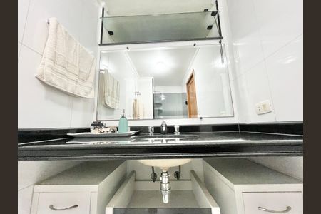 Apartamento à venda com 123m², 3 quartos e 2 vagasBanheiro
