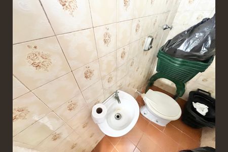 Apartamento à venda com 123m², 3 quartos e 2 vagasBanheiro de serviço