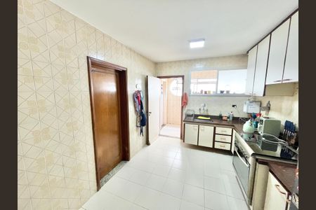 Apartamento à venda com 123m², 3 quartos e 2 vagasCozinha