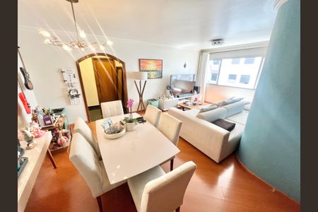 Apartamento à venda com 123m², 3 quartos e 2 vagasSala