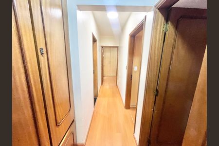 Apartamento à venda com 123m², 3 quartos e 2 vagasCorredor