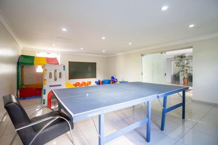 Apartamento para alugar com 93m², 3 quartos e 2 vagas