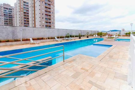 Apartamento à venda com 54m², 2 quartos e 1 vagaPiscina