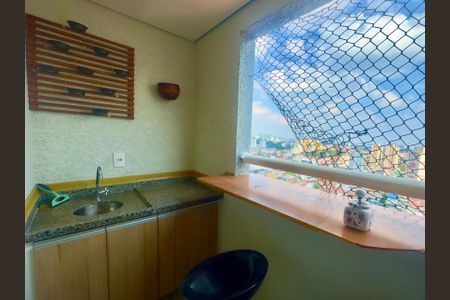 Apartamento à venda com 54m², 2 quartos e 1 vagaVaranda