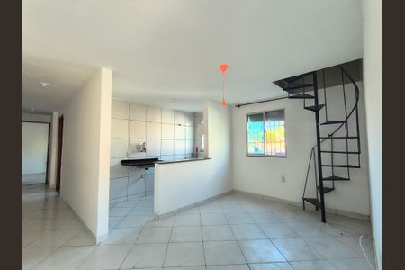 Casa para alugar com 150m², 3 quartos e 2 vagas Casa para alugar com 150m², 3 quartos e 2 vagasSala