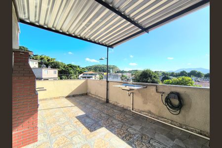 Casa para alugar com 150m², 3 quartos e 2 vagas Casa para alugar com 150m², 3 quartos e 2 vagasTerraço