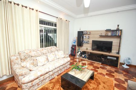 Sala de casa à venda com 5 quartos, 201m² em Parque Sao Vicente, Santo André