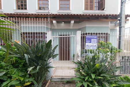 Casa para alugar com 60m², 1 quarto e 1 vaga Casa para alugar com 60m², 1 quarto e 1 vagaFachada