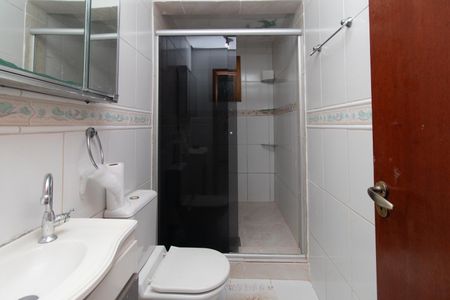 Casa para alugar com 60m², 1 quarto e 1 vaga Casa para alugar com 60m², 1 quarto e 1 vagaBanheiro