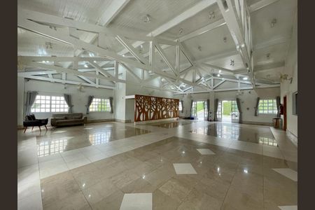 Casa de condomínio à venda com 205m², 3 quartos e 5 vagasArea Comum - Salão de Festas