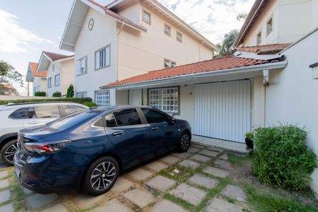 Casa de condomínio à venda com 205m², 3 quartos e 5 vagas Casa de condomínio à venda com 205m², 3 quartos e 5 vagasGaragem