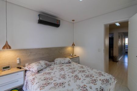 Casa de condomínio à venda com 205m², 3 quartos e 5 vagas Casa de condomínio à venda com 205m², 3 quartos e 5 vagasSuíte 2