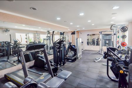 Casa de condomínio à venda com 205m², 3 quartos e 5 vagasArea Comum - Academia