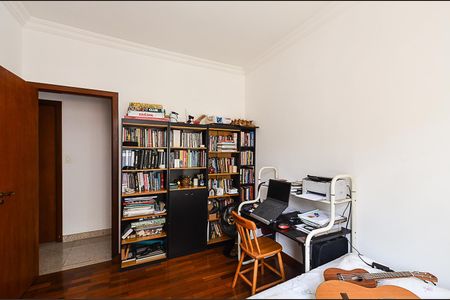 Apartamento à venda com 110m², 4 quartos e 2 vagasQuarto 1