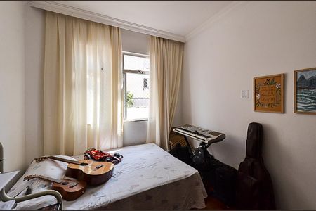 Apartamento à venda com 110m², 4 quartos e 2 vagasQuarto 1