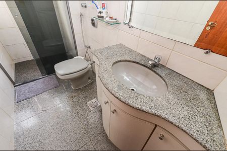 Apartamento à venda com 110m², 4 quartos e 2 vagasBanheiro Social