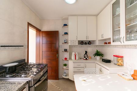 Casa à venda com 286m², 3 quartos e 6 vagas Casa à venda com 286m², 3 quartos e 6 vagasCozinha