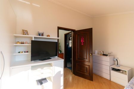 Casa à venda com 286m², 3 quartos e 6 vagas Casa à venda com 286m², 3 quartos e 6 vagasQuarto 1