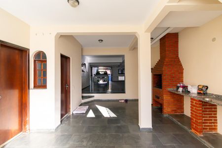 Casa à venda com 286m², 3 quartos e 6 vagas Casa à venda com 286m², 3 quartos e 6 vagasÁrea gourmet