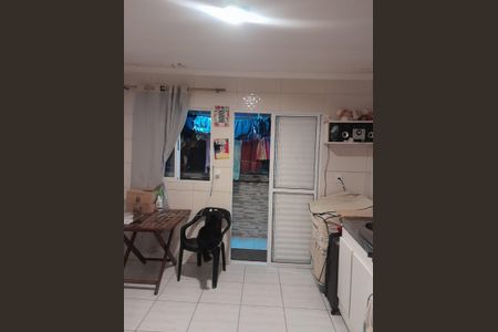 Casa à venda com 130m², 3 quartos e 1 vagaÁrea de serviço