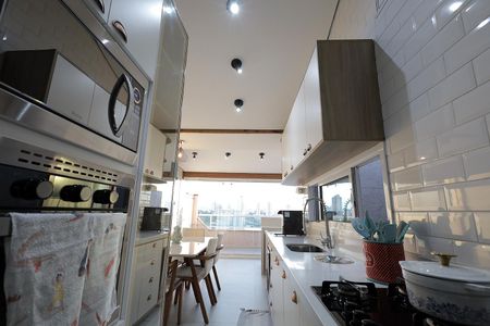 Apartamento à venda com 90m², 2 quartos e 1 vagaCozinha