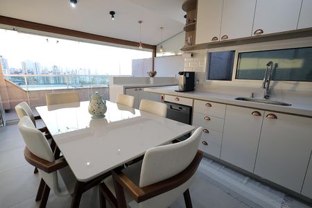 Apartamento à venda com 90m², 2 quartos e 1 vagaCozinha