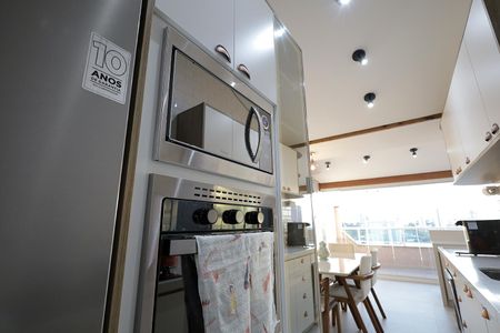 Apartamento à venda com 90m², 2 quartos e 1 vagaCozinha