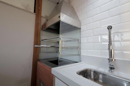 Apartamento à venda com 90m², 2 quartos e 1 vagaÁrea de Churrasco e Cozinha