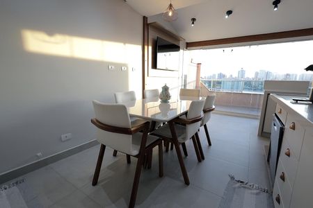 Apartamento à venda com 90m², 2 quartos e 1 vagaCozinha