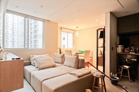 Apartamento à venda com 36m², 1 quarto e sem vaga Apartamento à venda com 36m², 1 quarto e sem vagaSala