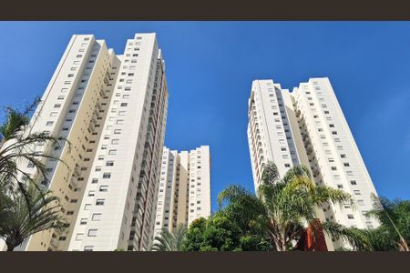 Apartamento à venda com 121m², 3 quartos e 2 vagasFachada