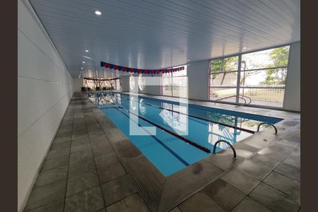 Apartamento à venda com 121m², 3 quartos e 2 vagasPiscina coberta 