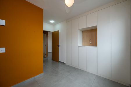 Quarto 1 de apartamento à venda com 2 quartos, 40m² em Cidade Ademar, São Paulo