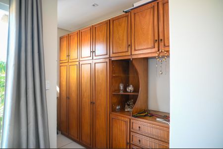Casa à venda com 175m², 3 quartos e 2 vagas Casa à venda com 175m², 3 quartos e 2 vagasQuarto 3 - Suite