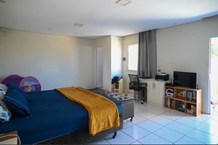 Casa à venda com 175m², 3 quartos e 2 vagas Casa à venda com 175m², 3 quartos e 2 vagasQuarto 3 - Suite